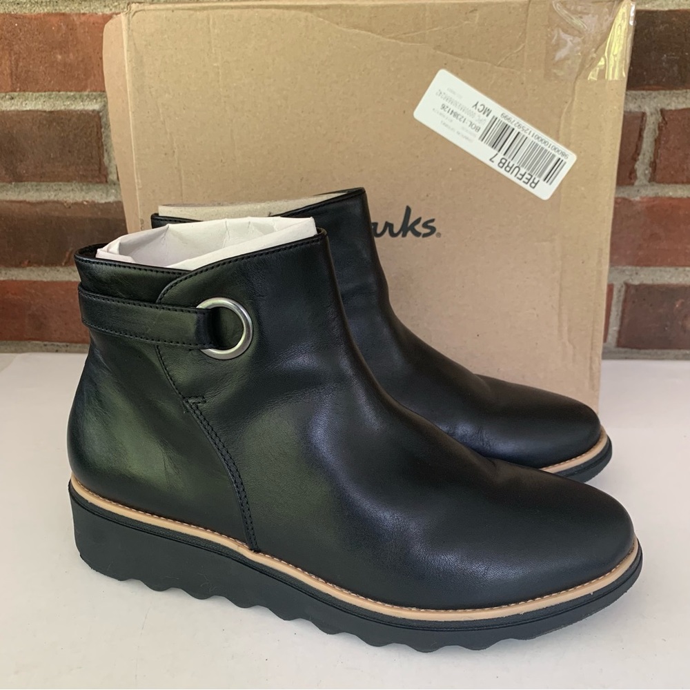 Clarks Sharon Spring Black Leather Wedge Ankle Boots US 9 M